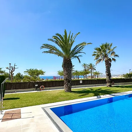 V015 - Marina Park Apartment *